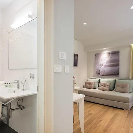 Balatura The Fine Nocleg ze śniadaniem 4*