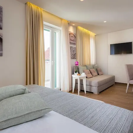 Nocleg ze śniadaniem Balatura The Fine 4*