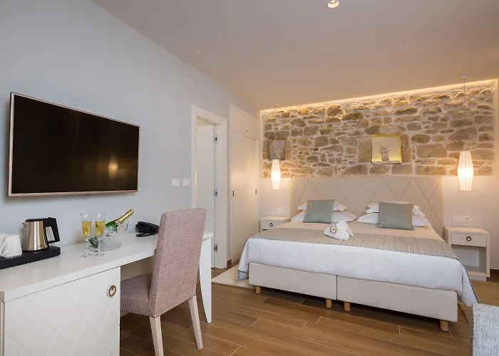 Bed and breakfast Balatura The Fine Split