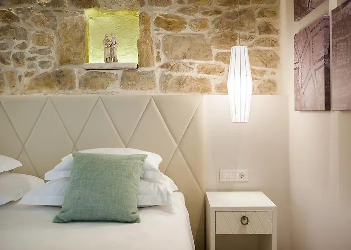 Balatura The Fine Bed and breakfast 4*