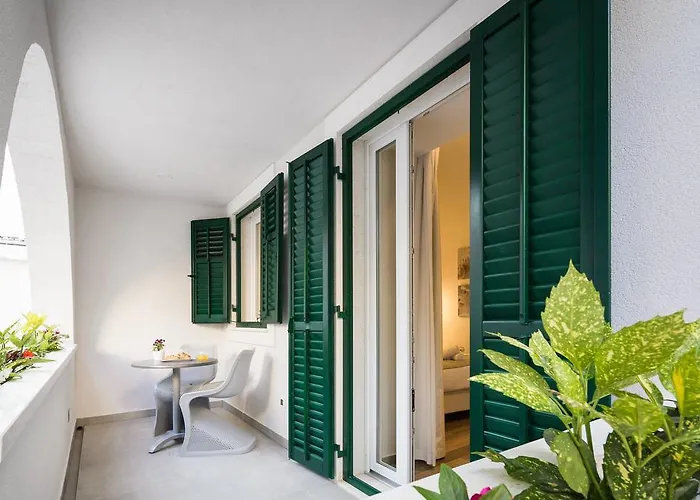 Bed and breakfast Balatura The Fine