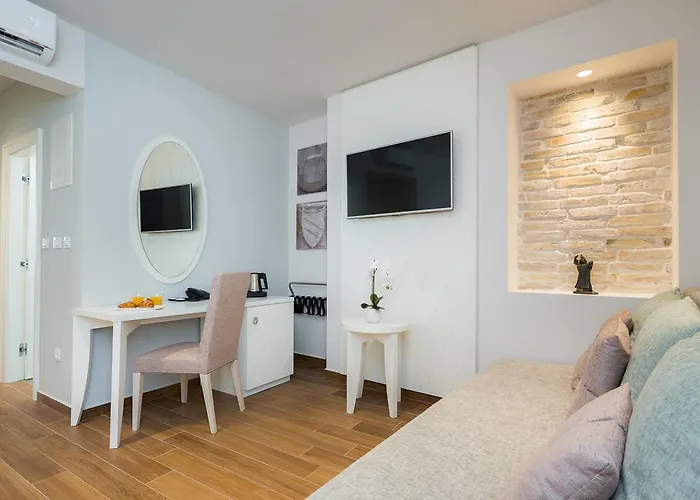 Bed and breakfast Balatura The Fine