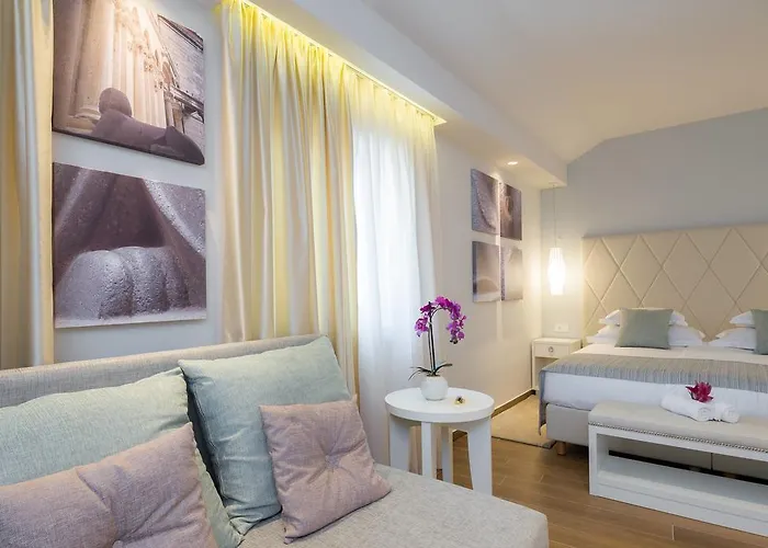 Bed and breakfast Balatura The Fine