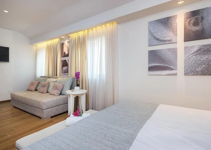 Balatura The Fine Bed and breakfast 4*