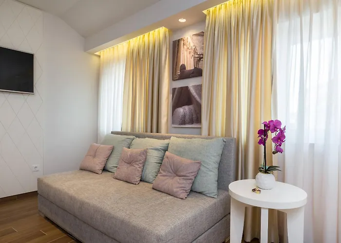 Bed and breakfast Balatura The Fine