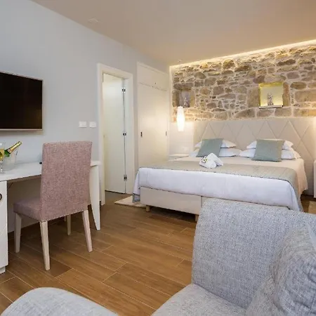 Balatura The Fine Bed & Breakfast Split