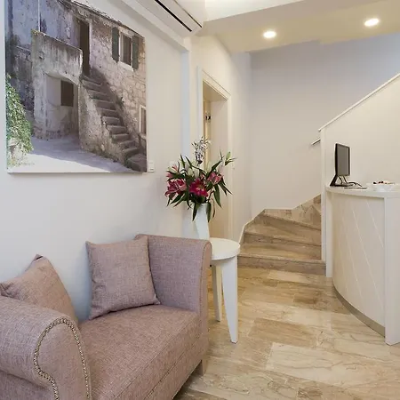 Balatura The Fine Bed & Breakfast