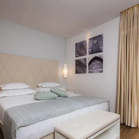 Bed & Breakfast Balatura The Fine Split