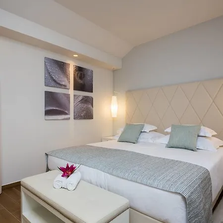 Balatura The Fine 4* Split