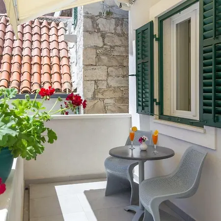 Balatura The Fine Couette-café 4*