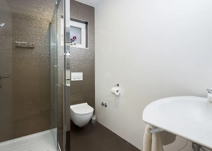 Alojamento de Acomodação e Pequeno-almoço Balatura The Fine