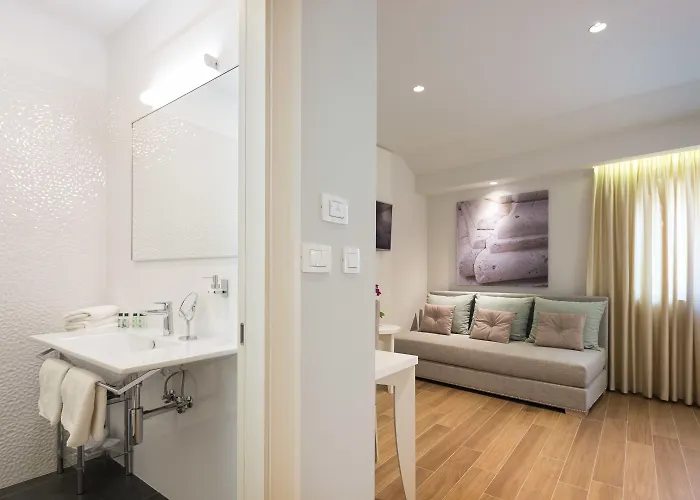 Balatura The Fine Bed & Breakfast 4*