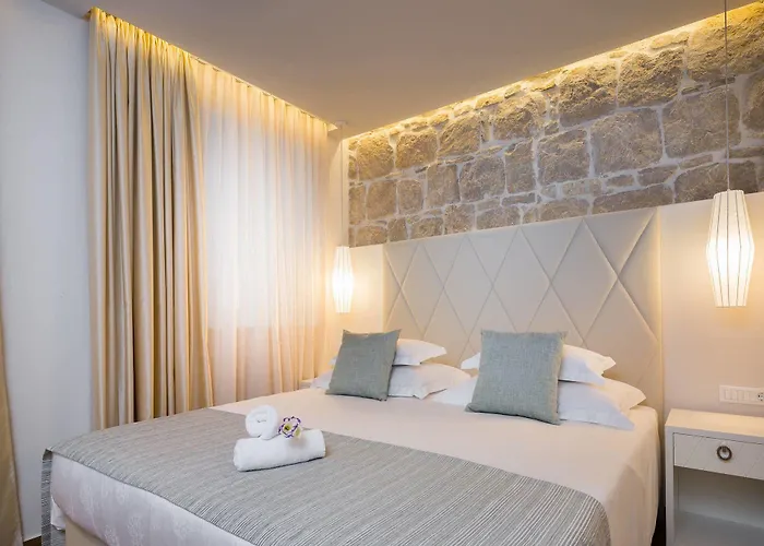 Bed and breakfast Balatura The Fine 4*